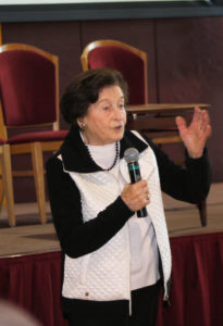 Judy 8917 (2)